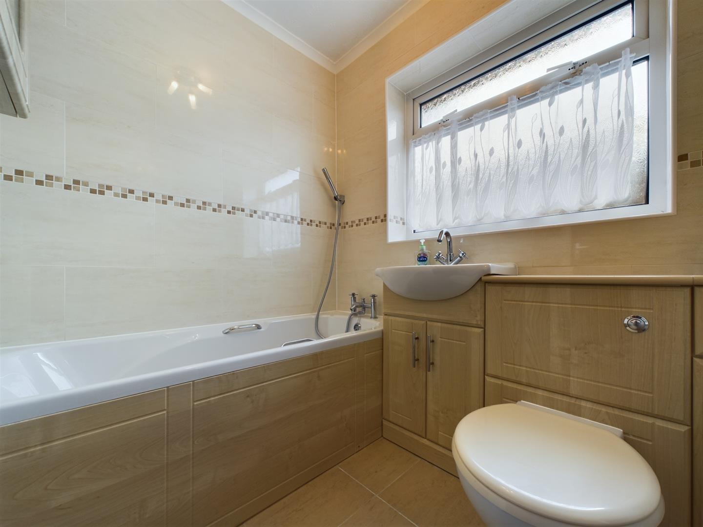 Amy Johnson Avenue, Bridlington Belts Estate Agents